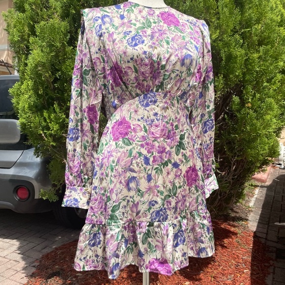 Zara Floral Long Sleeve Dress - Picture 12 of 13